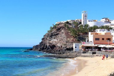 Morro Jable, Fuerteventura, İspanya - 9 Aralık 2018: Güzel bir plaj tesisi Morro Jable Fuerteventura, Kanarya Adaları Güney