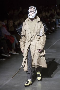 Kiev, Ukrayna - 4 Şubat 2019: Dastish Fantastish toplama göstermek sırasında Ukrayna moda haftasında 19-20 Mystetsky Arsenal Kyiv