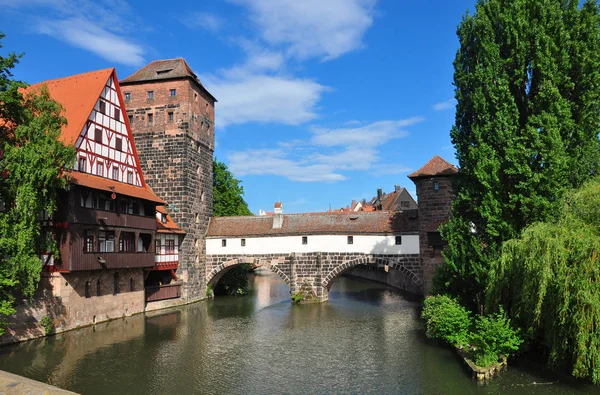 ニュルンベルクの Henkerturm ヘンカーシュテーク Wasserturm Weinstadel — ストック写真