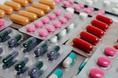 Haplar ilaçlar paketleri yakın çekim.