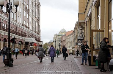 Moskova, Rusya - 17 Ekim 2017: Arbat yaya sokağı, 