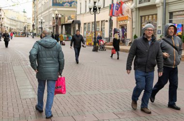 Moskova, Rusya - 17 Ekim 2017: Arbat yaya sokağı, 