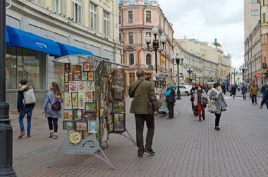 Moskova, Rusya - 17 Ekim 2017: Arbat yaya sokağı, 
