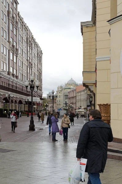 Moskau, russland - 17. oktober 2017: arbat-fußgängerstraße, die — Stockfoto