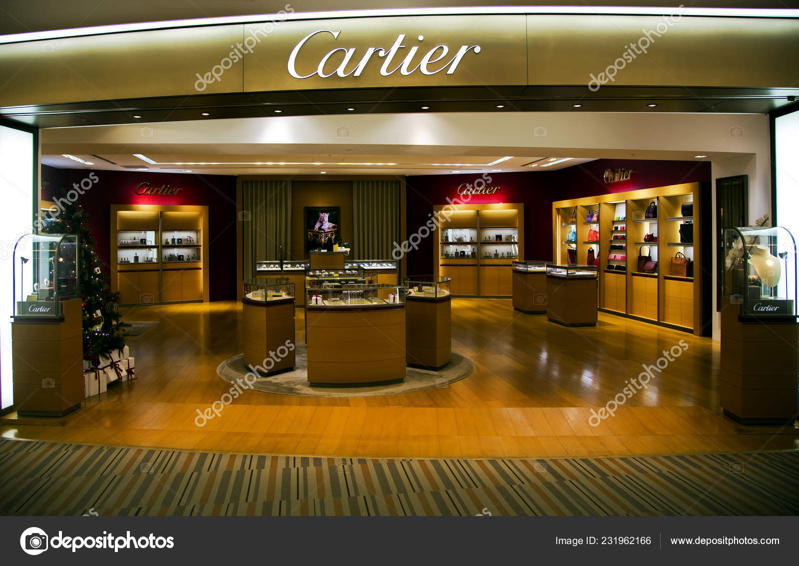 Japan Tokyo Apryl 2017 Cartier Shop 