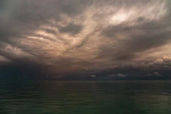 Molnen Vid Solnedgången Stilla Havet Franska Polynesien — Stockfoto