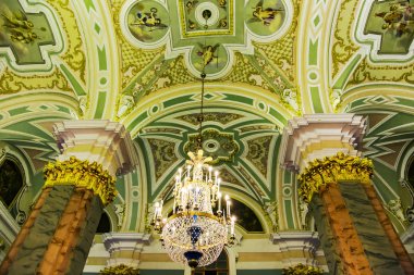 Rusya, St.Petersburg, 12 Eylül 2015 - St. Peter ve Paul Katedrali 'nin iç kısımlarında tüm Rus imparatorların mezarları St. Petersburg, Rusya' da bulunabilir.