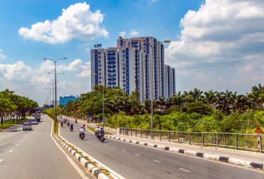 ASIA, VİETNAM, HOCHIMINH, Kasım 2014 - Hochiminh şehrinin merkezindeki şehir otoyolunun görüntüsü, Vietnam