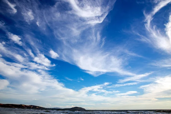 Cirrus Felhők Kék Felett Dél Kínai Tenger Vietnamban — Stock Fotó