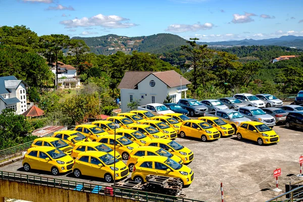 Vietnam Lat Noviembre 2016 Área Abierta Para Venta Coches Amarillos — Foto de Stock