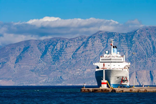 Greece Crete September 2012 Yunanistan Ege Denizi Ndeki Girit Rıhtımında — Stok fotoğraf