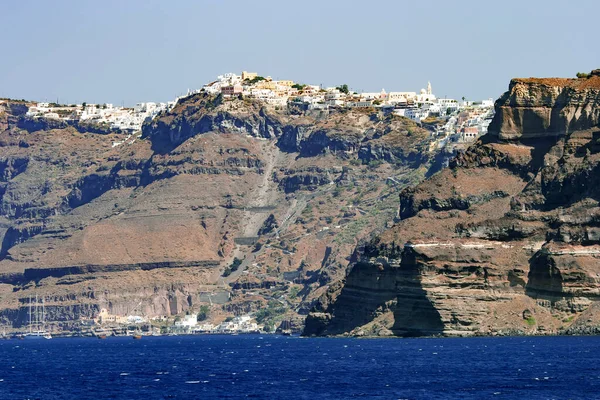 Fira Ciudad Pie Caldera Volcánica Isla Santorini Mar Egeo Grecia — Foto de Stock