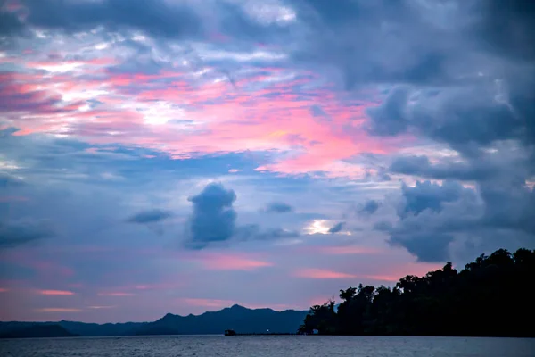 Pink Sunset Stormy Sky Raja Ampat Islands Indonesia — Stock Photo, Image