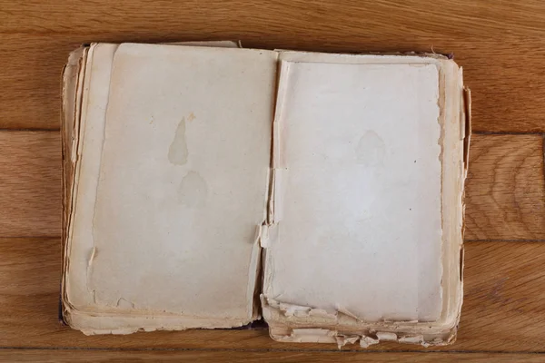 Apri Vecchio Libro Con Pagine Vuote Testo Tavolo Vintage Legno — Foto Stock