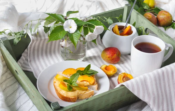 Delicious Toasts Bread Homemade Apricot Jam Cup Tea Tray Background — Stock Photo, Image