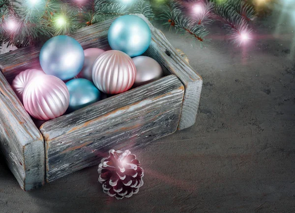 Old Wooden Vintage Box Beautiful Pink Blue Christmas Balls Background — Stock Photo, Image