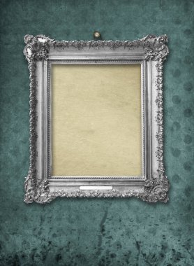Ahşap vintage gümüş Victoria çerçeve için eski, yıpranmış yeşil wal Tarih Müzesi sergi