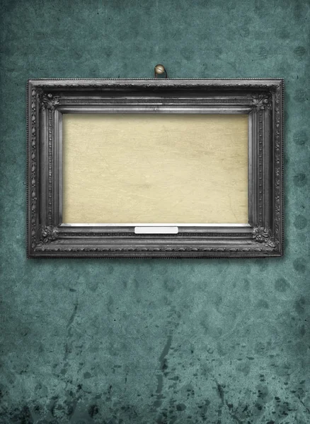 Wooden Vintage Silver Victorian Frame Museum Exhibition Old Worn Green — Stock Photo, Image