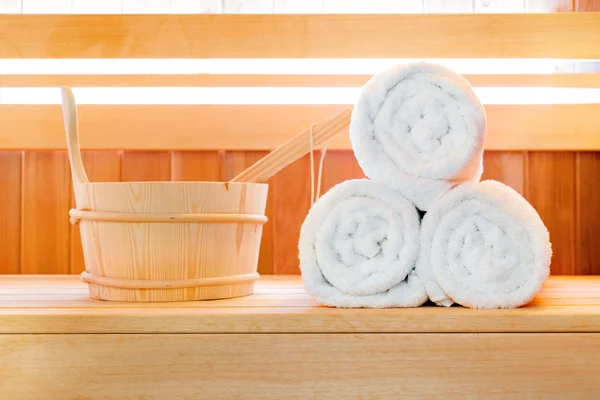 Sauna Tradicional Madera Para Relajarse Con Cubo Agua Juego Toallas —  Fotos de Stock