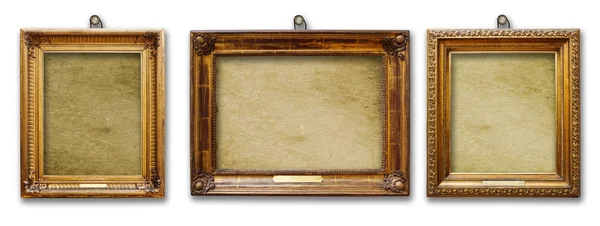 Set de tres marcos de madera barroca dorada vintage sobre fondo aislado —  Fotos de Stock