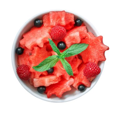 Karpuz, ahududu ve kuş üzümü taze sulu parçalar Salatası