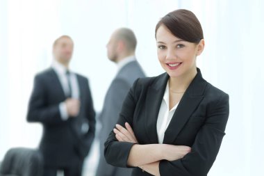 Resmi belgeler ve fikirleri tartışmak iş ortakları