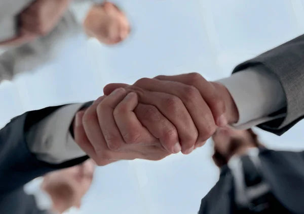 底の見え方ビジネスの握手 — ストック写真