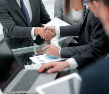 el sıkışma mali ortakları