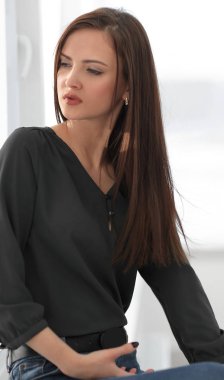 up.Portrait şık bir genç kadının kapatın