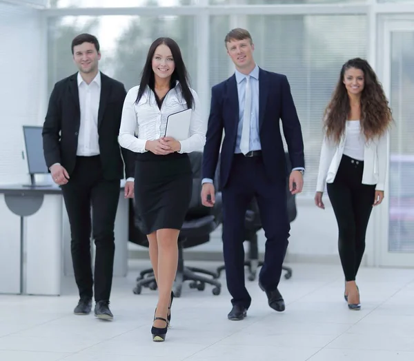 Grupp glada unga företagare — Stockfoto