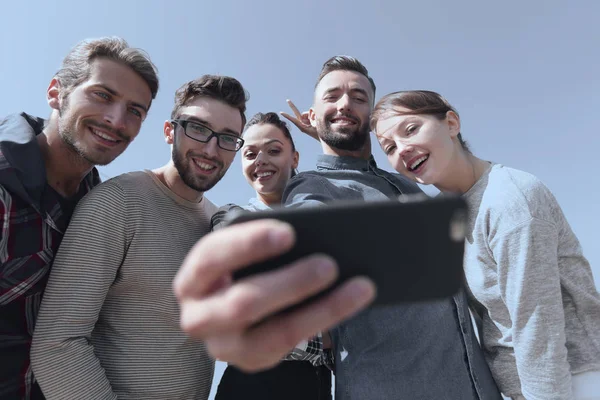 bir selfie alarak öğrenci grubu