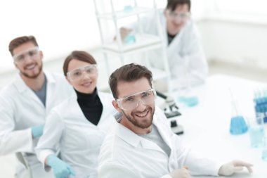 Grup umut verici genç bilim adamı