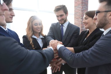 closeup.Business ekibi ile birlikte sıktı elleri