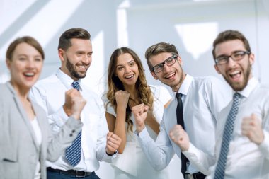 up.image mutlu iş takımı Kapat.