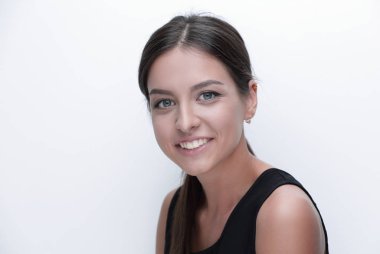 Sevimli genç bir kadın portresi. Gençlik ve cilt bakım kavramı.