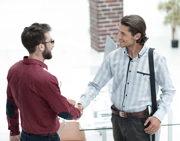el sıkışma ekibinin iş toplantısında.
