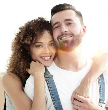 kendi daire almayı hayal bir yeni evli çift portre.