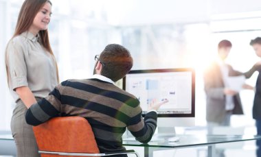 çalışanları pazarlama düzeni analiz