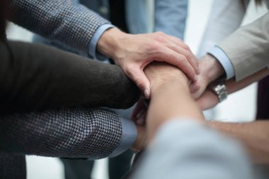 up.business takım onların elleri başlayalım koyarak kapatın
