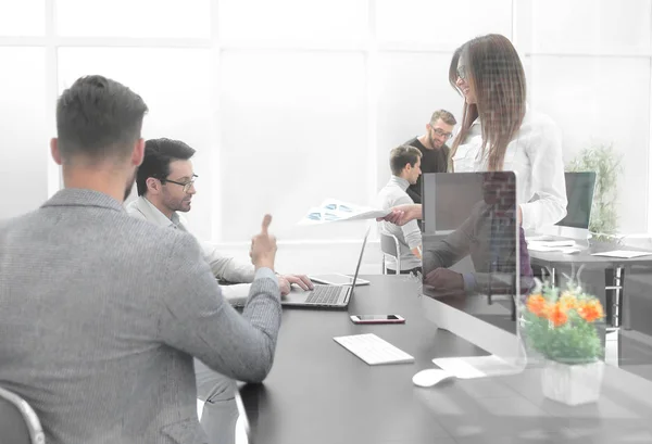 Imagem de fundo da equipe de negócios no local de trabalho — Fotografia de Stock