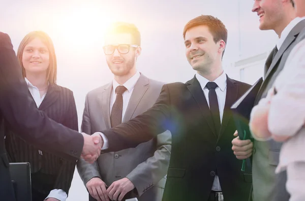 Handshake business partners before business meeting — Stock Photo, Image