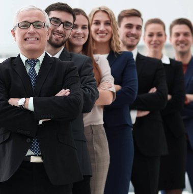 Grup iş adamları için ayakta.