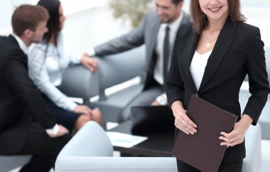 genç iş kadını arka plan bulanık Office