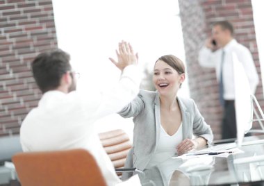 yeni bir proje başlangıç iş ortakları