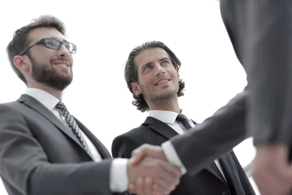 Closeup.Handshake van mensen uit het bedrijfsleven — Stockfoto