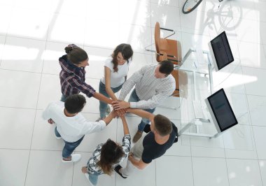 Gençler top.creative grubundan görüntülemek