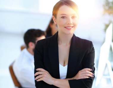 Kendine güvenen modern iş kadını