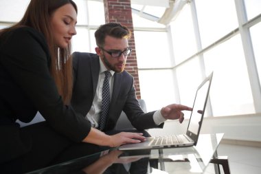 Boardroom konuşan iş stratejisi