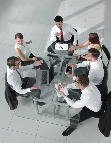 Geschäftstreffen am Tisch, Draufsicht — Stockfoto