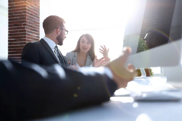 Negocio background.business equipo hablando — Foto de Stock